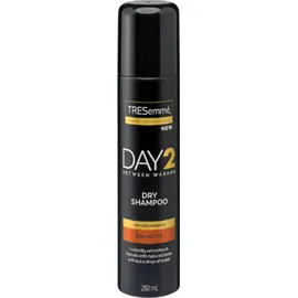 Tresemme Day 2 Brunette Dry Shampoo for Brown Hair Ξηρό Σαμπουάν Καστανά Μαλλιά 250ml