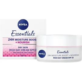 NIVEA Essentials Nourishing Day Cream Dry Skin SPF15 50ml