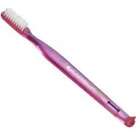 Lactona M 40 Nylon Medium Οδοντόβουρτσα 1 Τεμάχιο