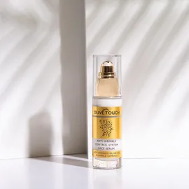 Olive Touch Anti Wrinkle Face Serum Αντιρυτιδικός Ορός Προσώπου με Εκχύλισμα Μυρτιάς 30ml